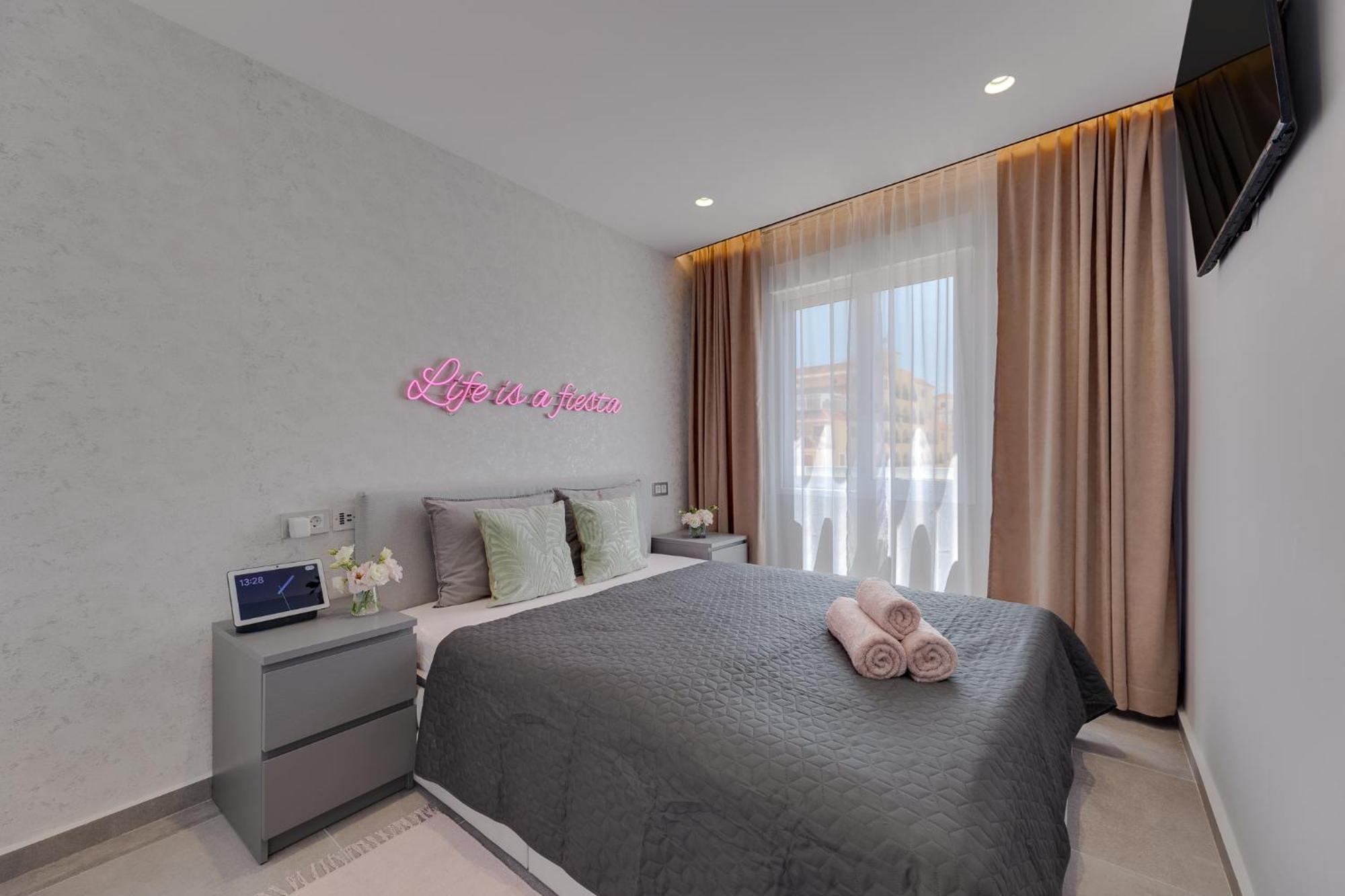 Smart Space ลามาตา ภายนอก รูปภาพ